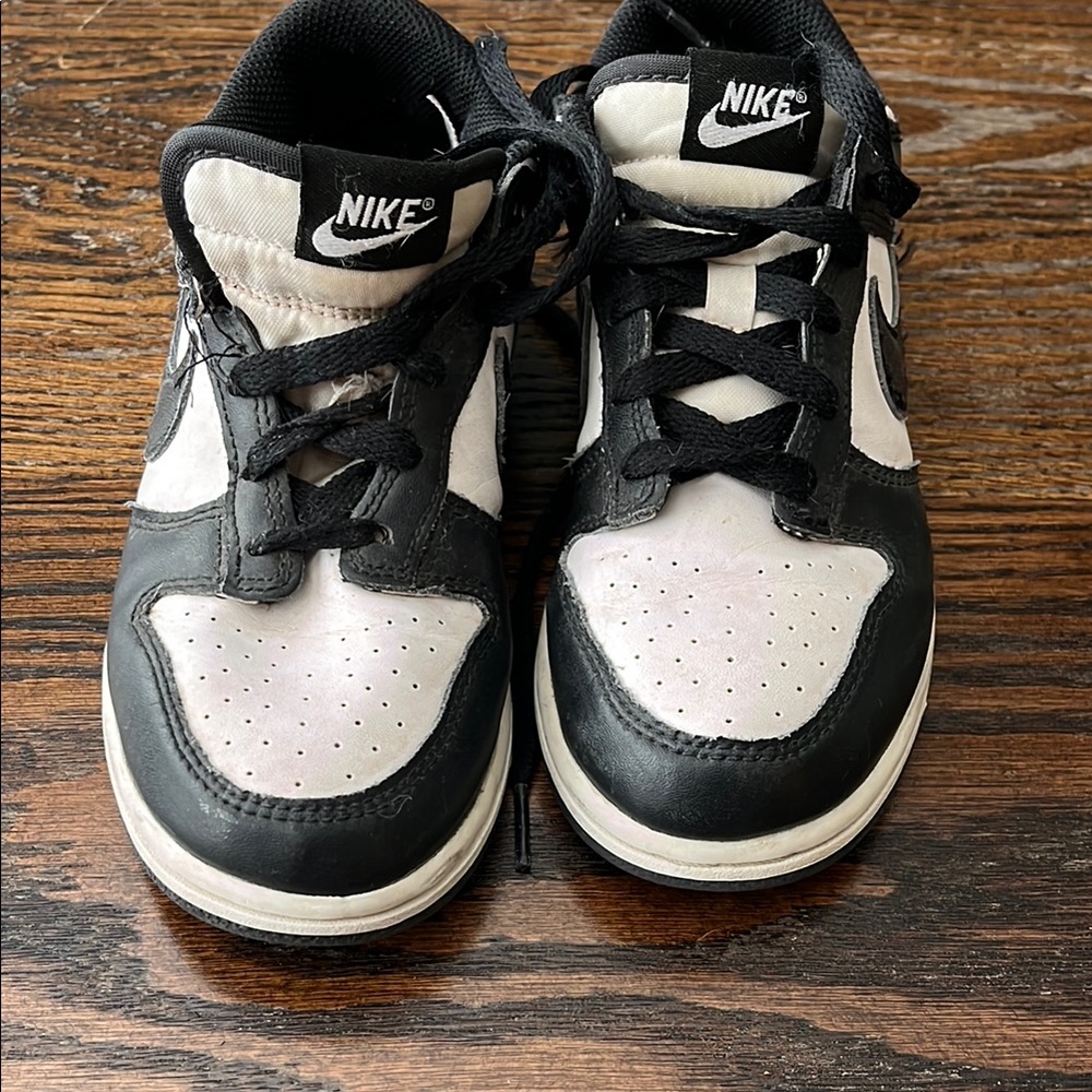 Youth Nike Panda/Black and White Dunk Low